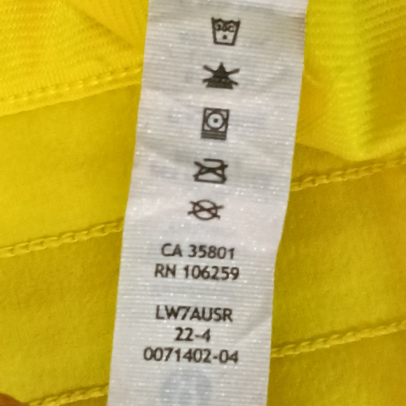 Lululemon Hotty Hot Low-Rise Lined Short 2.5" Bright Yellow  Size 8 - Picture 8 of 12